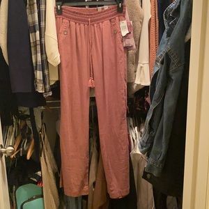 PANTS BY REWASH. NWT. SIZE M. RUNS LONG
